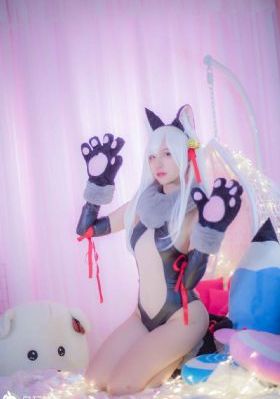 我的女孩国语版_十万网红美女美酱